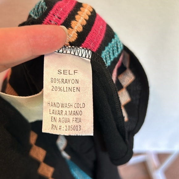 Savanna Jane V Neck Embroidered Blouse - Picture 4 of 4